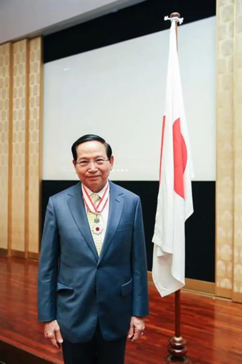 ญี่ปุ่นมอบเครื่องราชอิสริยาภรณ์ให้แก่ “ปลิว ตรีวิศวเวทย์”