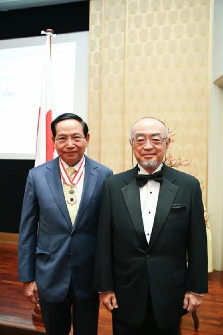 ญี่ปุ่นมอบเครื่องราชอิสริยาภรณ์ให้แก่ “ปลิว ตรีวิศวเวทย์”