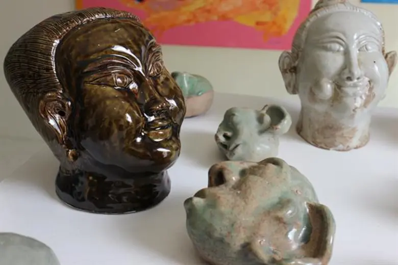 งานทัศนศิลป์ “มนุษย์กับวาทกรรม” ย้ำสภาวะจิตใจ การดำเนินชีวิต ในกรอบกฎที่มนุษย์สร้างขึ้น