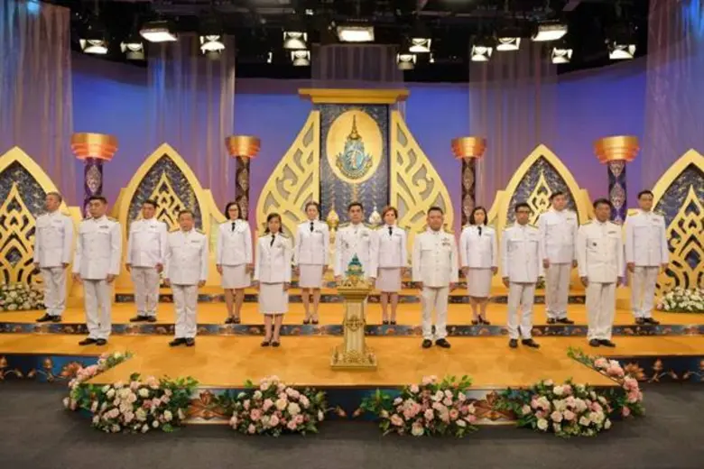 นายฉัตรชัย ศิริไล กรรมการผู้จัดการธนาคารอ...