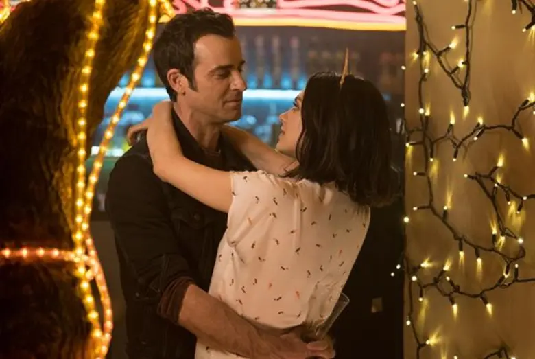 Movie Guide: ปีนี้พวกเธอจะยิ่งใหญ่! 2 สาว “มิล่า คูนิส-เคท แมคคินนอน”  ลุยมิชชั่นยักษ์ สวมรอยสายลับระดับโลก พร้อมผกก.หญิงแกร่งใน “The Spy Who Dumped Me”