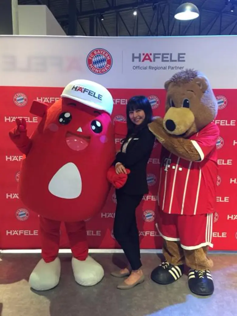 เฮเฟเล่ แท็คทีมพาร์ทเนอร์ บาเยิร์น มิวนิก...