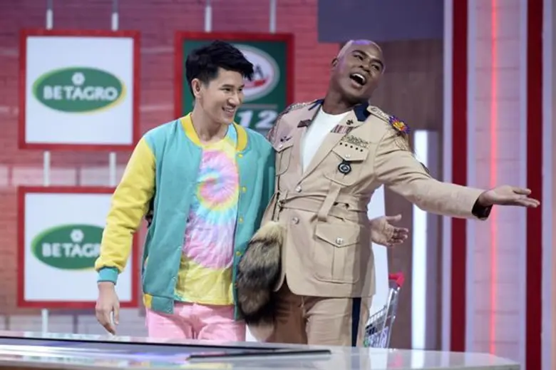 ทีวีไกด์: รายการ "Crazy Market ตลาดสัมผัส" “รัศมีแข” สุดสตรอง!!! ยอมตัดใจจากหนุ่มหล่อยิ้มหวาน เพราะหน้าที่สำคัญกว่าหัวใจ