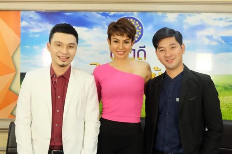 ซาร่า พัญษร คุณแม่เลี้ยงสุดทึ่ง!!! อาจารย์โจไลฟ์โค้ช ทักอีกสองปีได้สามีใหม่