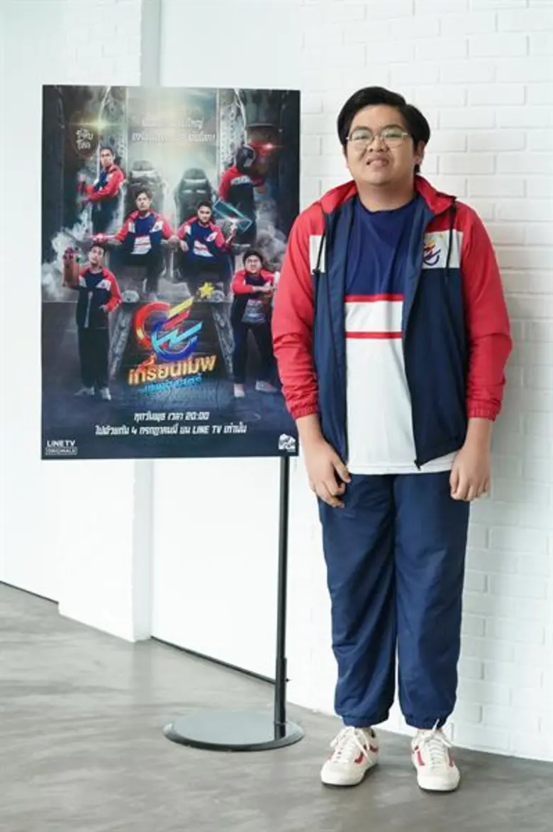 ตบเท้าตามรอยพี่ชายอย่าง "โดม-เดอะสตาร์" (...