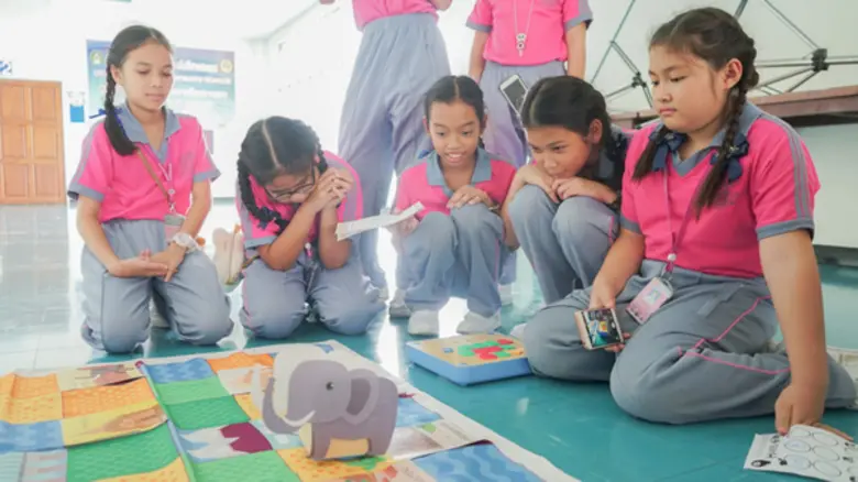 สนุกวิทย์ สนุกโค้ด WORKSHOP Coding โดย อักษร เนกซ์