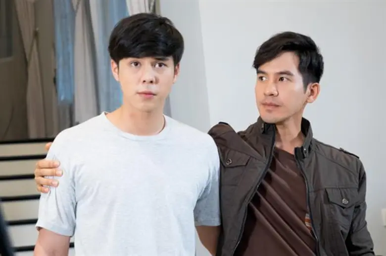 ทีวีไกด์: เรื่องย่อละคร "ข้ามสีทันดร" ตอนที่ 8 วันพุธที่ 18 กรกฎาคม 2561  เวลา 20:20 น. ทางไทยทีวีสีช่อง3