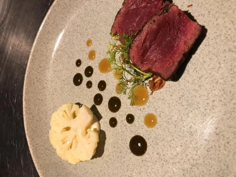 ซานเปลเลกรีโน และอัคควา ปันนาภูมิใจเสนออาหารมื้อพิเศษ โดยเชฟต้น แห่งห้องอาหาร Le Du วันที่ 3 และ 4 สิงหาคม 2561 ณ ห้องอาหาร KOH, โฟร์ซีซั่นส์ รีสอร์ท เกาะสมุย