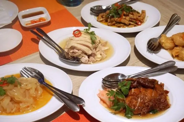 ห้องอาหารจัสมินชวนคุณมาอิ่มอร่อยแบบไม่อั้...