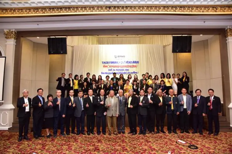 ดร.ชุมพล พรประภา นายกสมาคมสภามหาวิทยาลัย ...