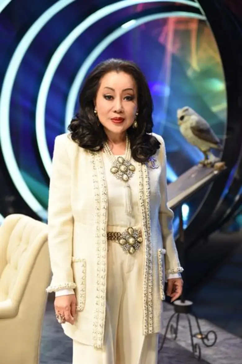 ทีวีไกด์: รายการ “มูไนท์ (MooNight)”  คนหนุนบุญ “คุณซูซี่” เปิดสัมผัสผูกพัน 'พระนางเรือล่ม’ ใน 'มูไนท์’