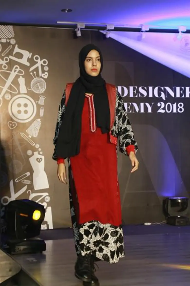 Thai Designer Academy โครงการเฟ้นหาสุดยอดดีไซน์เนอร์ไทย ประกาศผล 3 สุดยอดดีไซน์เนอร์ เตรียมต่อยอดแบรนด์แฟชั่นไทยสู่แบรนด์แฟชั่นโลก