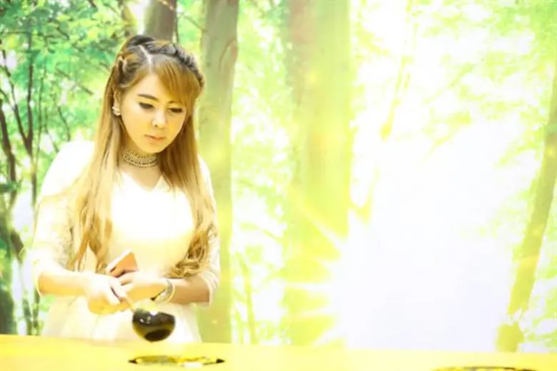 พีช สุพิชญา ปลื้มมาก...เข้ารับเกียรติบัตร “ทูตพระพุทธศาสนาประจำวันอาสาฬหบูชา-เข้าพรรษา 2561”