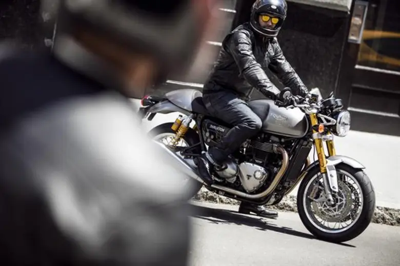 เปิด 10 รุ่นโมเดิร์นคลาสสิกจาก “ไทรอัมพ์ มอเตอร์ไซเคิลส์” ที่สุดของความคลาสสิกสไตล์อังกฤษสายพันธุ์แท้