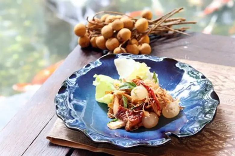 ในช่วงฤดูกาลที่ผลไม้สดออกผลมากมายทั้งเงาะ...