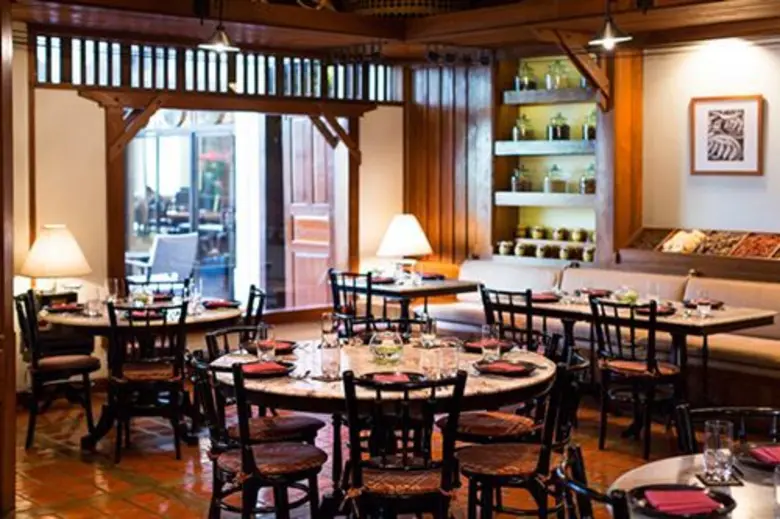 ลิ้มรสเมนูอาหารไทย ปรุงจากผลไม้สดตามฤดูกาล ณ ห้องอาหารสไปซ์ มาร์เก็ต โรงแรมอนันตรา สยาม กรุงเทพ