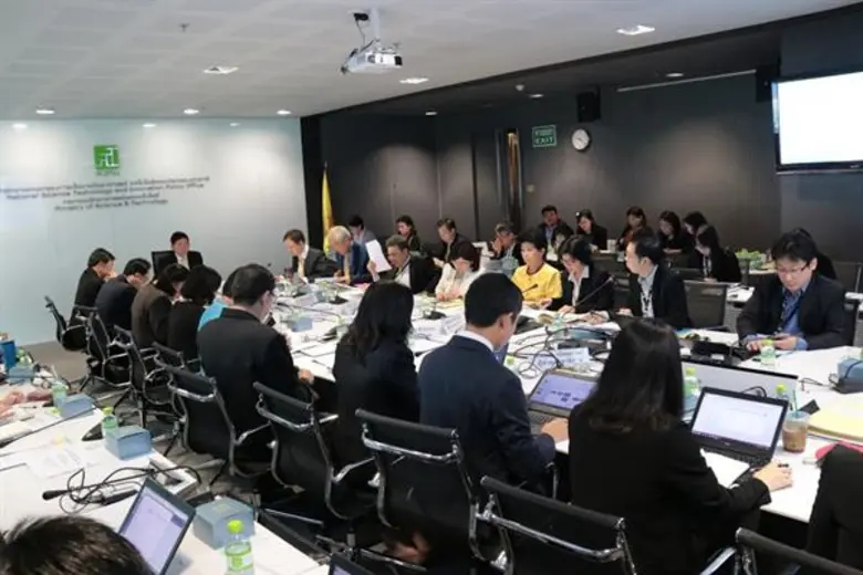 ดร.สุวิทย์ เมษินทรีย์ รัฐมนตรีว่าการกระทร...