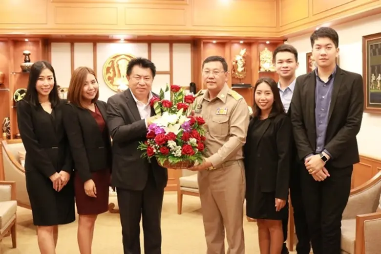 คุณวินัย จิตตรัตน์เสนีย์ ผู้จัดการทั่วไป ...