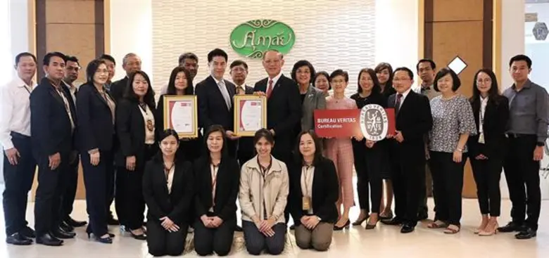 ดร.ประทีป ตั้งมติธรรม ประธานกรรมการบริหาร...