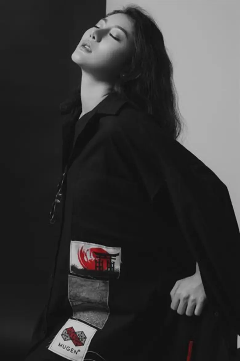 กุ้ง-ศรุดา ดีไซน์เนอร์ไทย กับ MUGEN แบรนด์ลูกครึ่งไทย-ญี่ปุ่น  เปิดตัวบนรันเวย์ครั้งแรกในงาน Japan Expo Malaysia2018