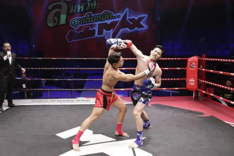 นายศุภชัย บุญสิริ กรรมการผู้จัดการ บริษัท...