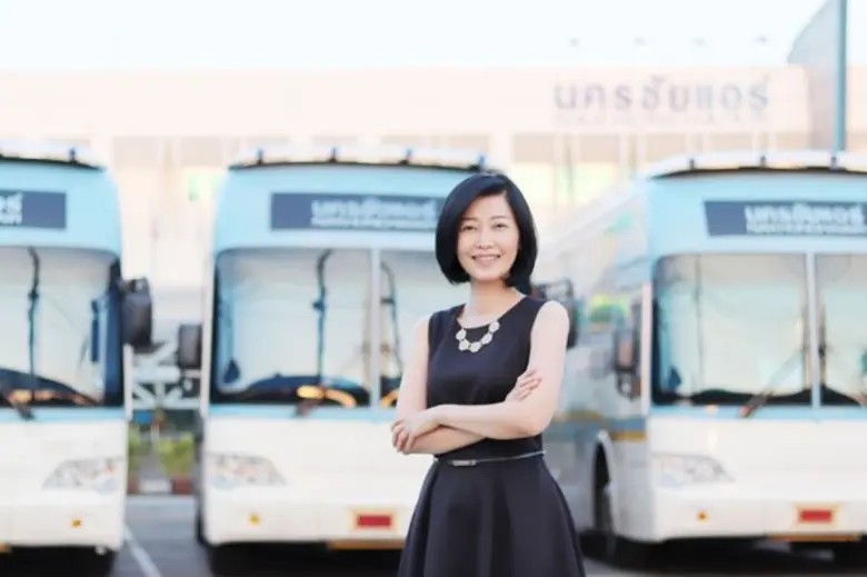 นางเครือวัลย์ วงศ์รักมิตร ประธานเจ้าหน้าท...