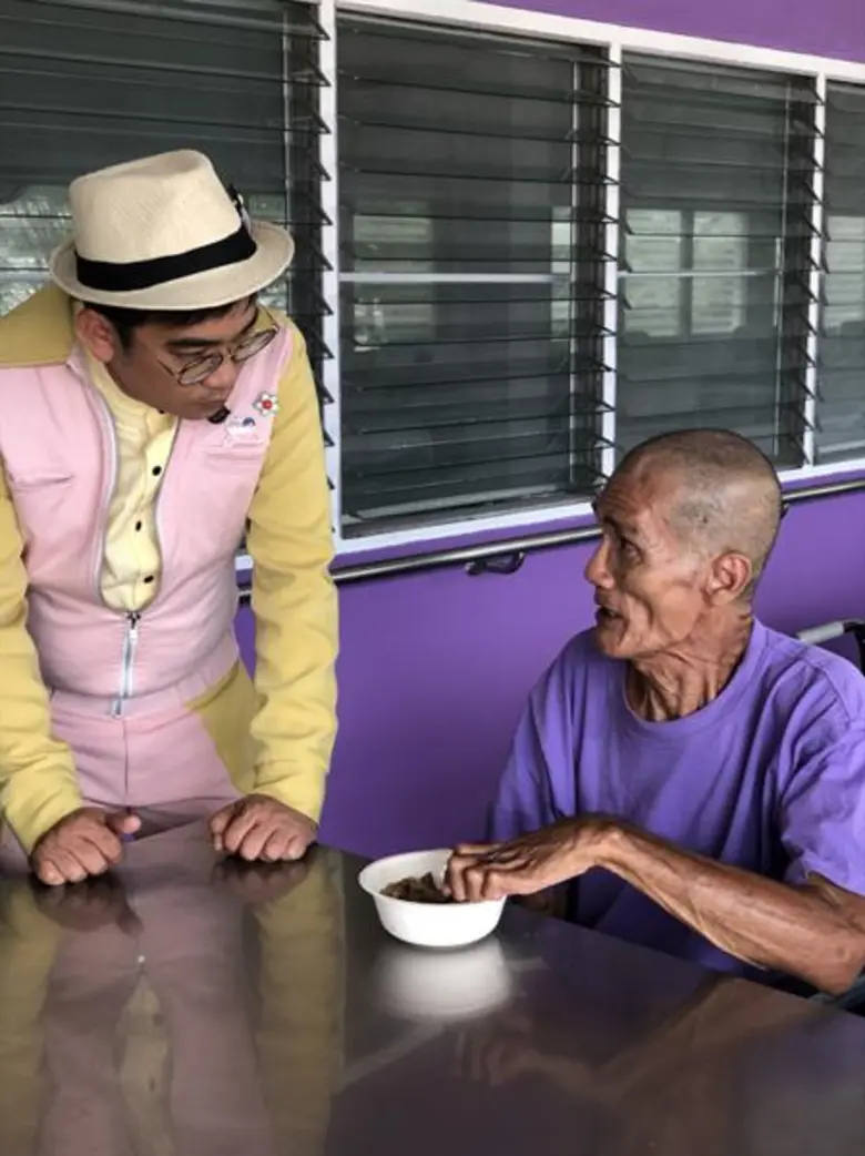 มูลนิธิเวิร์คพอยท์ ร่วมกับ น้องฟ้าใส ไมค์ทองคำเด็ก เลี้ยงอาหารกลางวันคนพิการพร้อมกิจกรรมมอบความสุข สถานสงเคราะห์คนพิการ พระประแดง