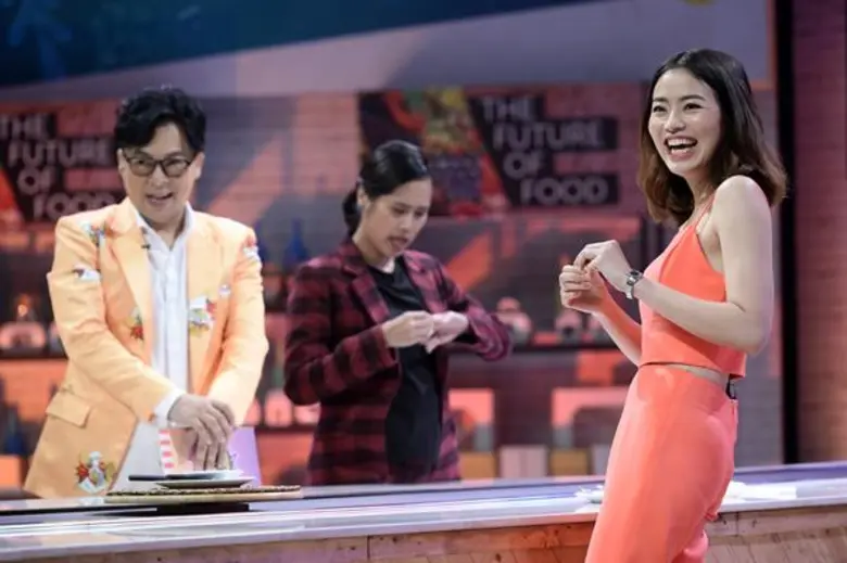 รายการ "Crazy Market ตลาดสัมผัส" วันเสาร์...