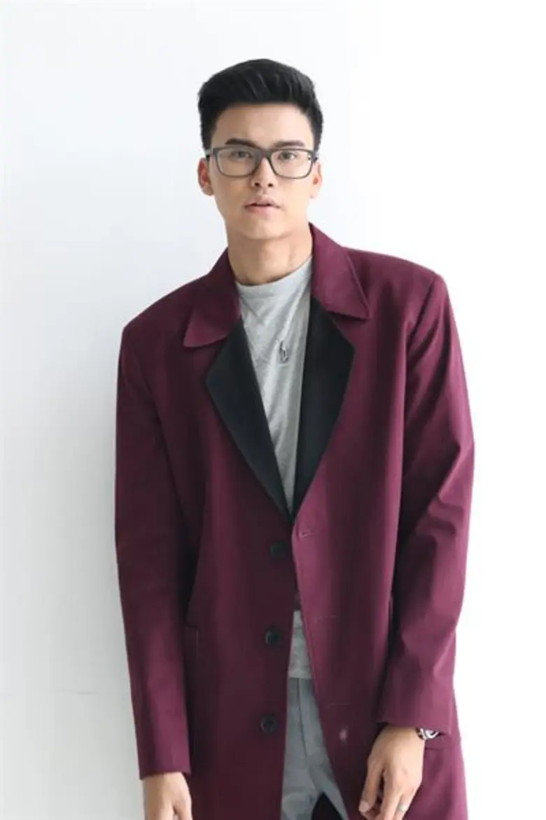 นนท์ ธนนท์ ชวนแฟนๆชมเอ็กซ์คลูซีฟ มูฟวี่ เ...