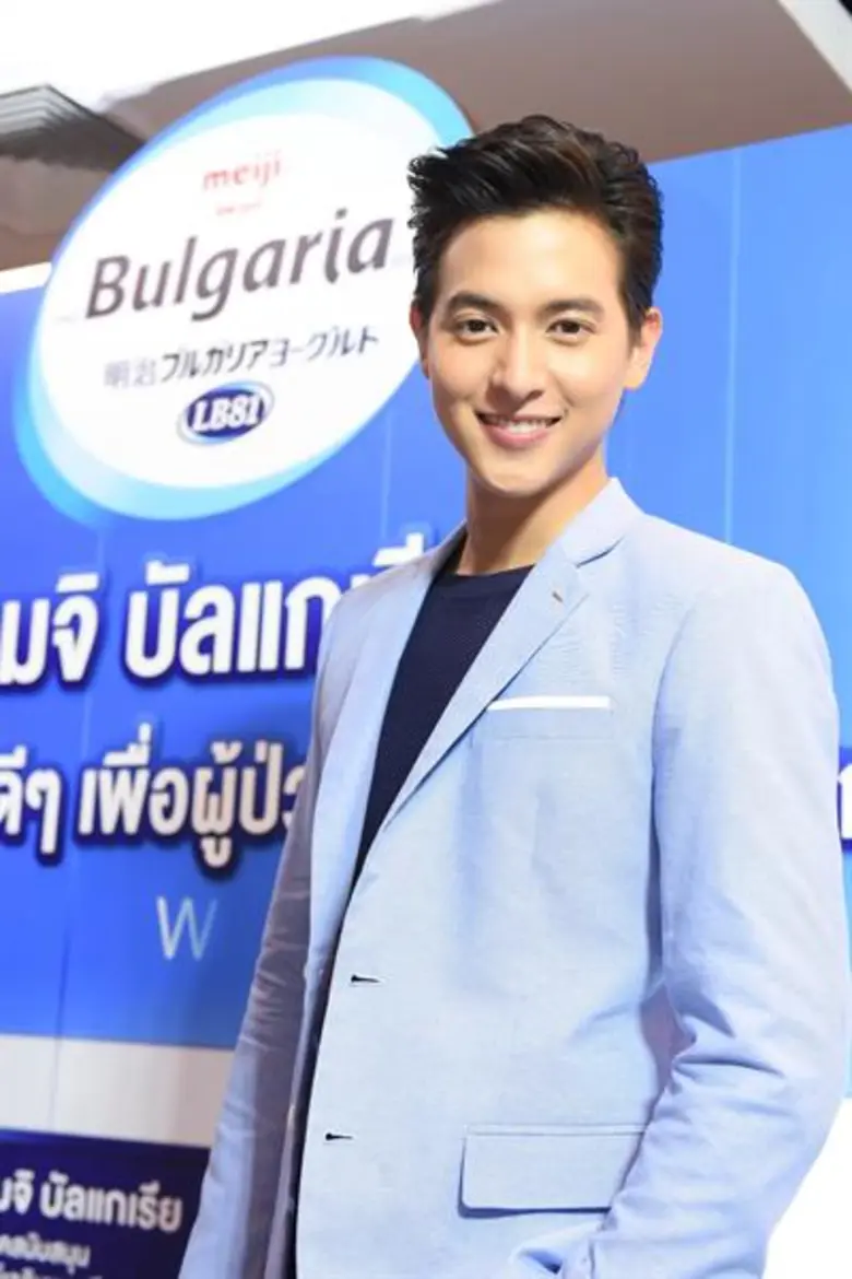 เจมส์จิ ชวนทานโยเกิร์ตทุกวัน ดีทุกวัน พร้อมร่วมส่งต่อสิ่งดีๆ เพื่อผู้ป่วยมะเร็งลำไส้ใหญ่