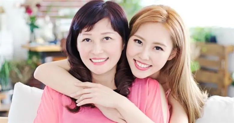 รมย์รวินท์ คลินิก จัดโปรโมชั่นต้อนรับวันแ...