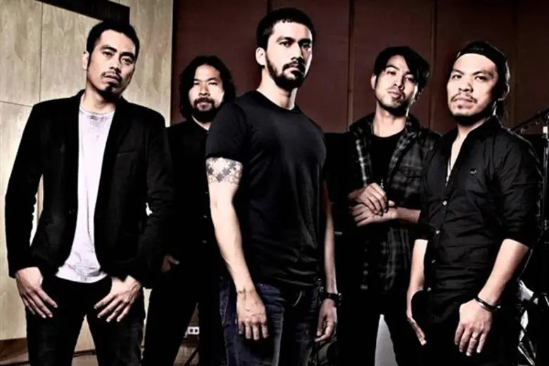 ชาวนครสวรรค์เตรียมตัวกระโดดให้สุดแรง พร้อ...