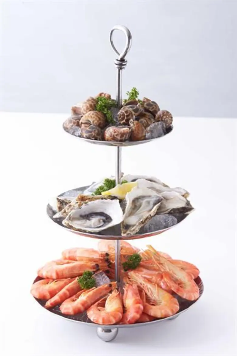 โรงแรม อัล มีรอซ จัด “ออล ยู แคน อีท บุฟเฟ่ต์”