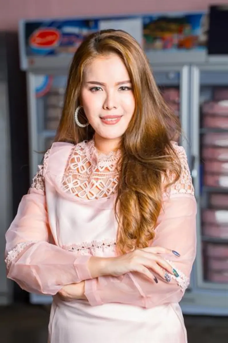 ปลื้มเค้กหอมนต์ได้รับความนิยมในตลาด เผยคู...