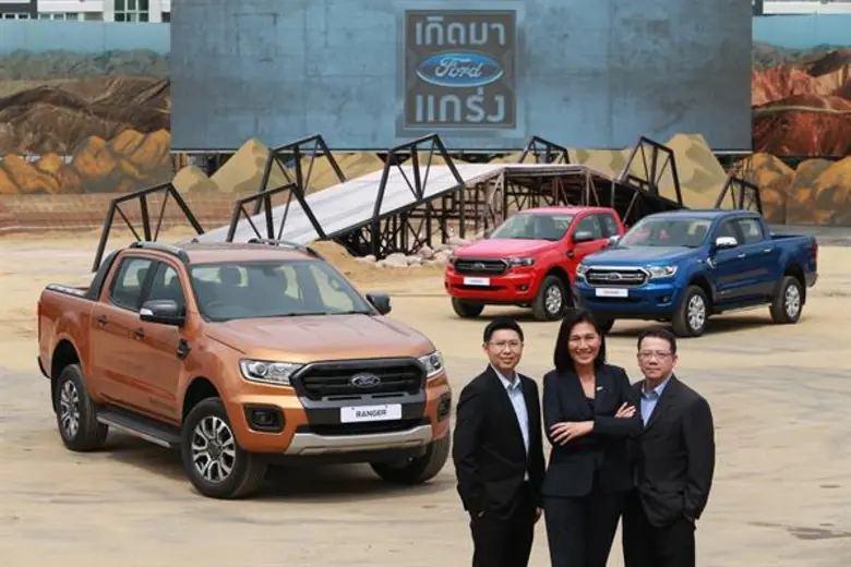 ฟอร์ด นำโดย นางสาวยุคนธร วิเศษโกสิน ประธา...