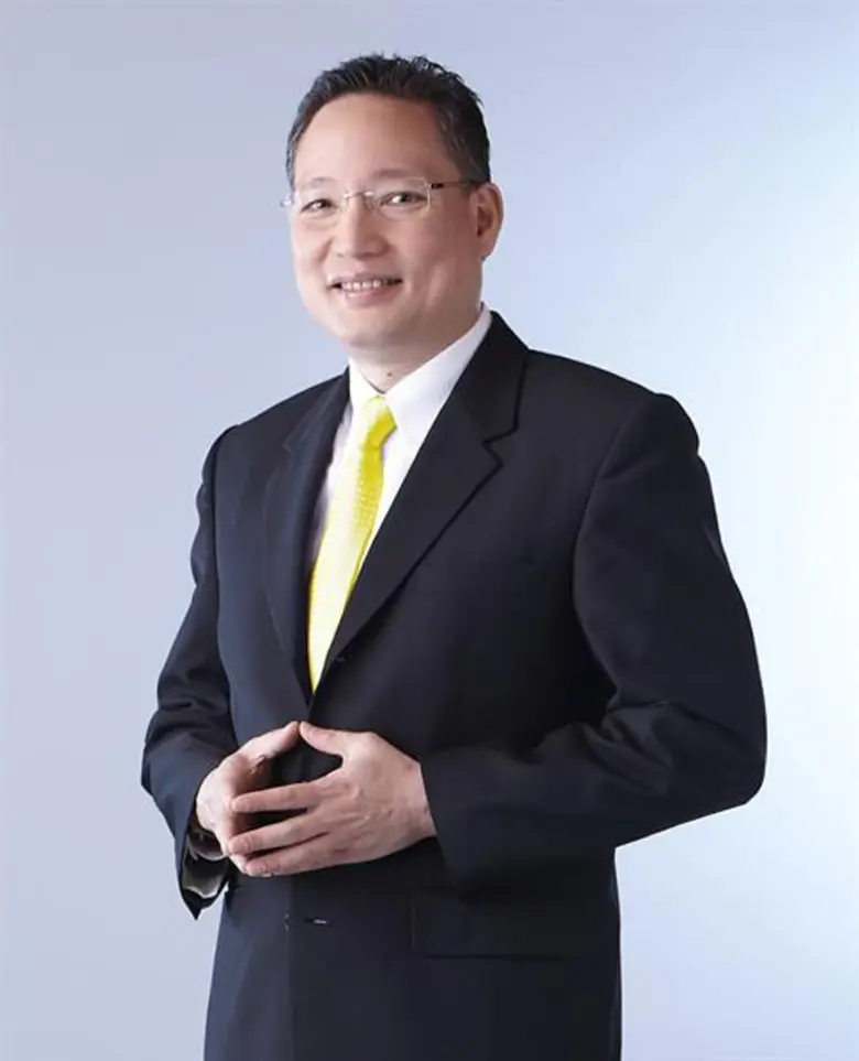 นายผยง ศรีวณิช กรรมการผู้จัดการใหญ่ ธนาคา...