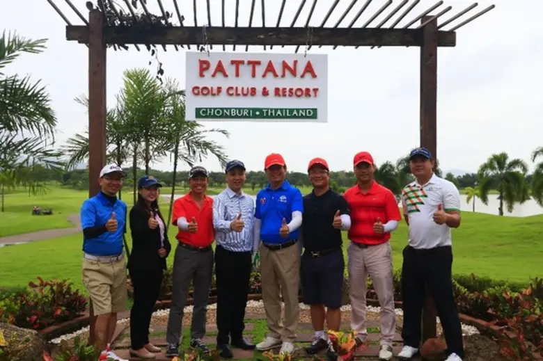 พัฒนากอล์ฟคลับ แอนด์ รีสอร์ท ให้การต้อนรั...