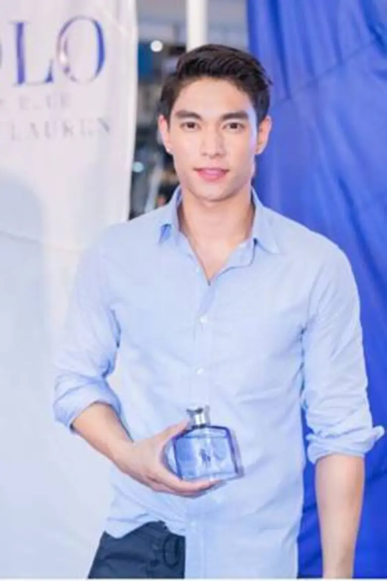 เปิดตัวน้ำหอมใหม่กับ RALPH LAUREN POLO ULTRA BLUE น้ำหอมอันเป็นสัญลักษณ์  ของแบรนด์ RALPH LAUREN สำหรับชายหนุ่มที่ใช้ชีวิตหรูหราแต่ไม่มากพิธี