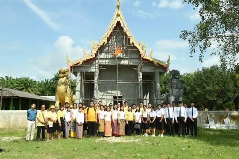 ม.สงขลานครินทร์ ตรัง ร่วม อบต.ควนปริง เป็นเจ้าภาพถวายเทียนพรรษา ประจำปี 2561