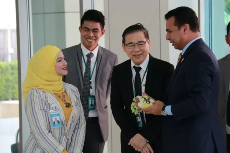 ศ.นพ.อดิศร ภัทราดูลย์ ผู้อำนวยการโรงพยาบา...