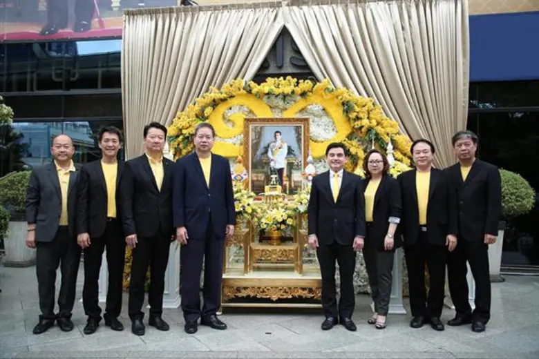 นายสมชัย เลิศสุทธิวงค์ ประธานเจ้าหน้าที่บ...