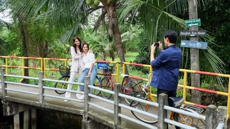 ทีวีไกด์: รายการ “เปรี้ยวปาก เช็คอิน” แขกรับเชิญ  ไอซ์ อมีนา  อาทิตย์ที่ 5 ส.ค. 61  เวลา 8.15 น.