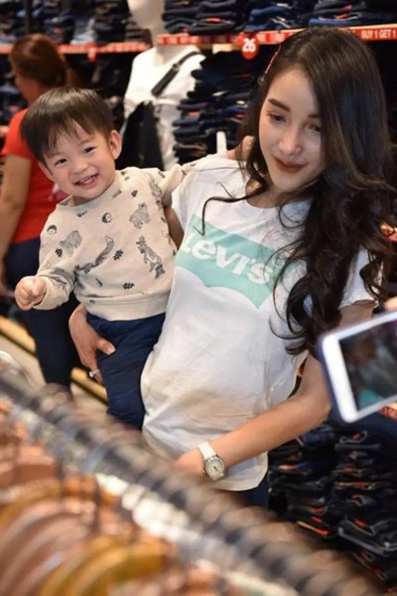 บริษัท ดีเคเอสเอช (ประเทศไทย) จำกัด ผู้นำ...