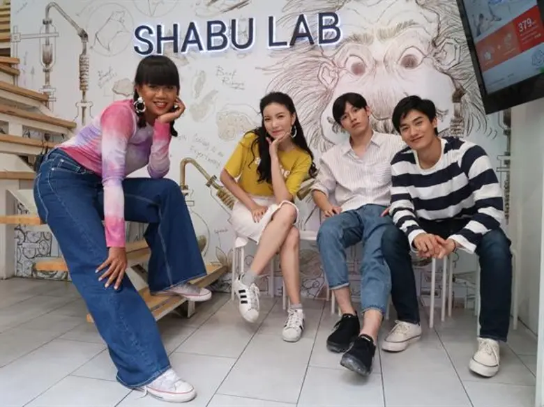 ทีวีไกด์: รายการ “#TEAMGIRL” “เจนนี่-มุก” ควง “เต-นิว” ตะลุยย่านวัยรุ่นสุดแนว!!! จัด “5 ร้านเช็คอิน กินตามซอย ที่สยามสแควร์”