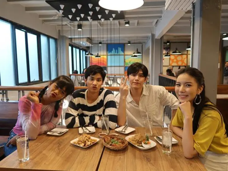 ทีวีไกด์: รายการ “#TEAMGIRL” “เจนนี่-มุก” ควง “เต-นิว” ตะลุยย่านวัยรุ่นสุดแนว!!! จัด “5 ร้านเช็คอิน กินตามซอย ที่สยามสแควร์”