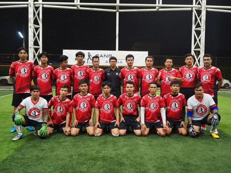 ทีมนักฟุตบอลตัวแทนบริษัท เบอร์แทรมเคมิคอล...