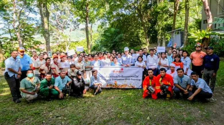 คณะผู้บริหารโรงแรมอมารี ภูเก็ต นำโดย ริชา...