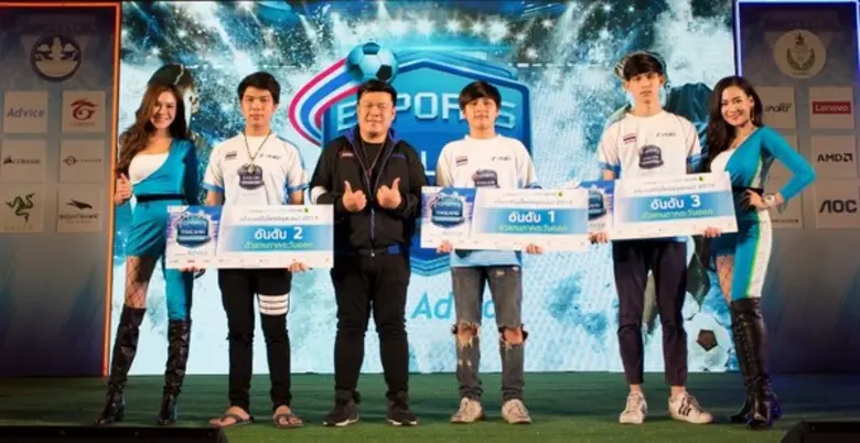 ธีธัช อภิรักษ์ขิต รองผู้อำนวยการฝ่ายการตล...