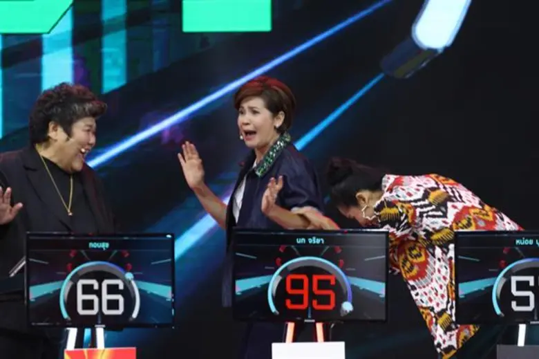 “หน่อง อรุโณชา” นำทีม ผู้จัดฯ บุก “The Best of All” “ป๋อ ณัฐวุฒิ” รับสุดเกร็ง ! ลั่น เทปนี้มีผลต่อหน้าที่การงาน