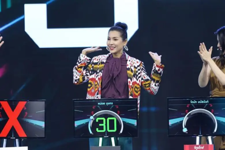 “หน่อง อรุโณชา” นำทีม ผู้จัดฯ บุก “The Best of All” “ป๋อ ณัฐวุฒิ” รับสุดเกร็ง ! ลั่น เทปนี้มีผลต่อหน้าที่การงาน